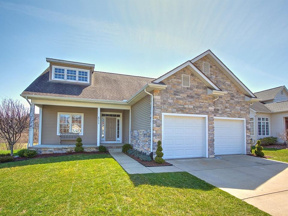 1st image of 611 Creekside Ct