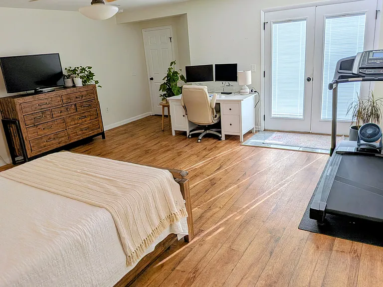 5740 Floy Dr — Photo 28