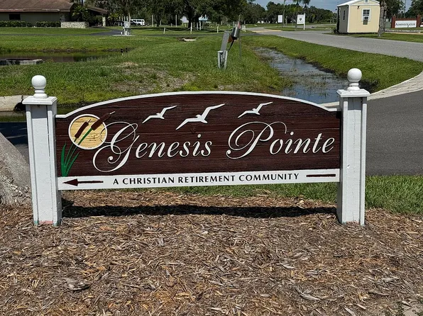 262 Genesis Pointe Dr, Lake Wales, FL 33859