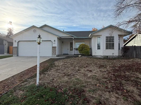 113 W Woodbury Dr, Meridian, ID 83646
