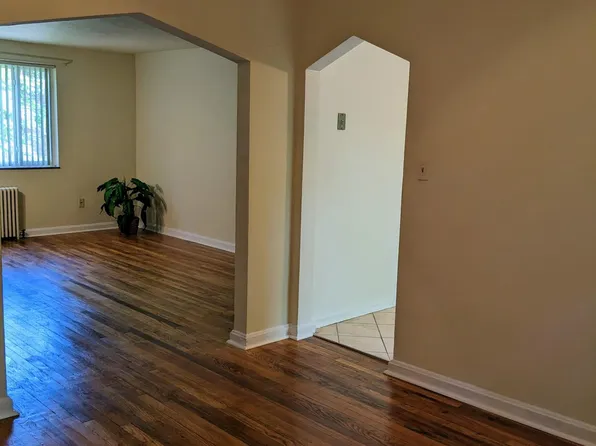 5928 Belmont Ave, Cincinnati, OH 45224