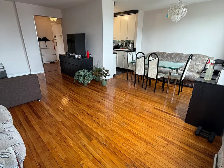 2939 Avenue Y #5J — Photo 1