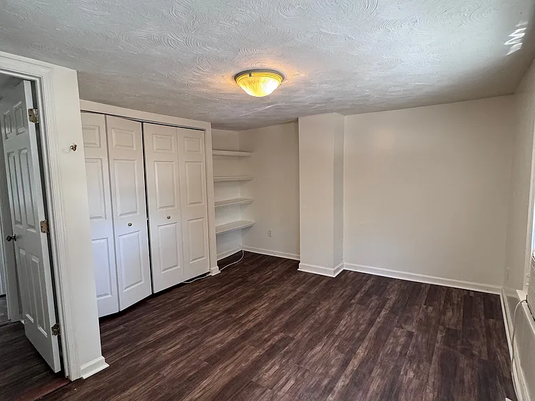 1005 Manning Dr — Photo 25
