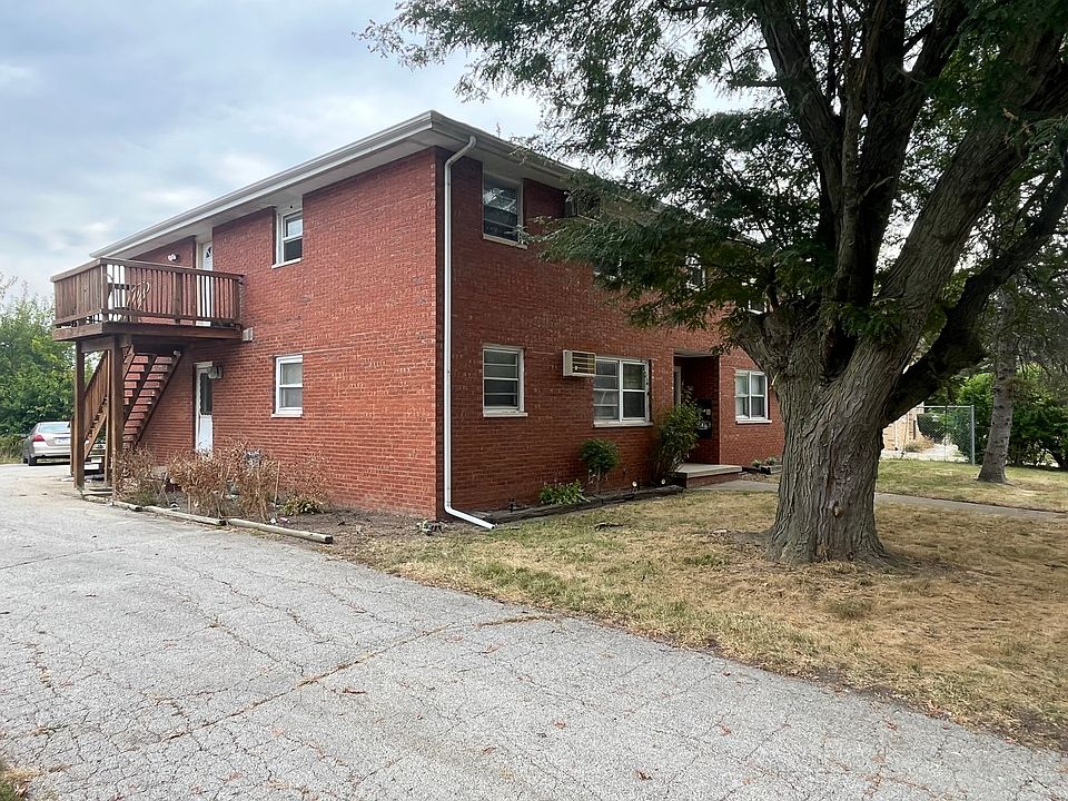 2nd image of 206 W Shelbourne Dr