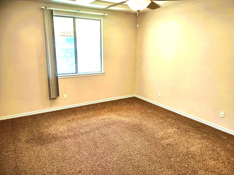 7332 Meadow Sage Dr — Photo 21