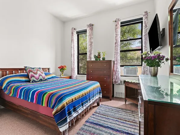 169 Allen St APT 3B, New York, NY 10002