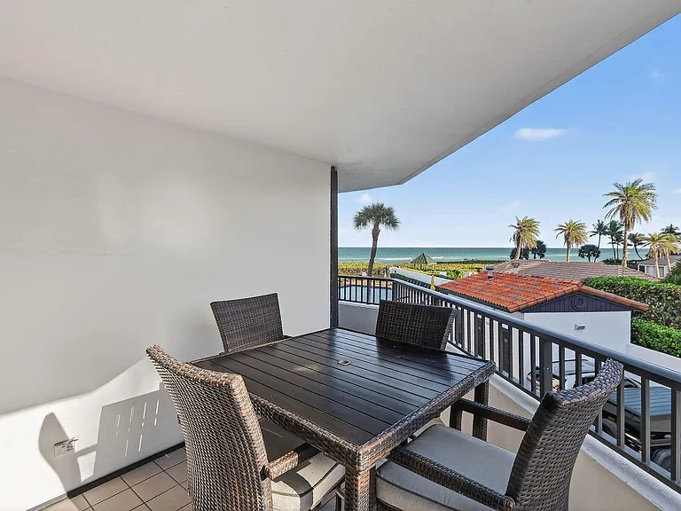 600 Ocean Dr #6002C — Photo 33