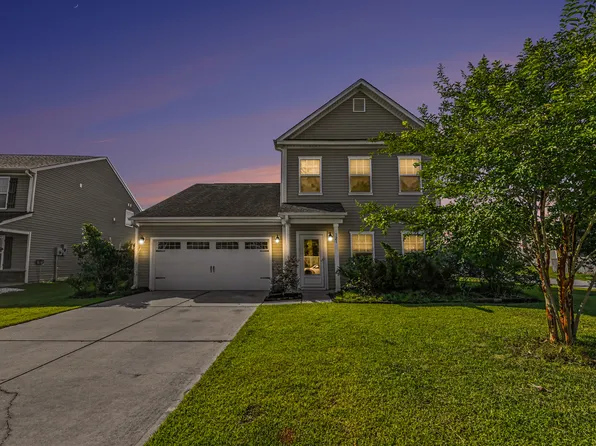 121 Rockingham Way, Moncks Corner, SC 29461