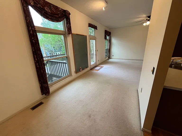 6400 Belmont Park Ct — Photo 11