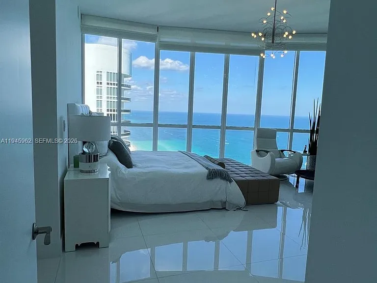 15811 Collins Ave #4101 — Photo 2