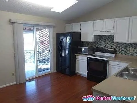 11470 Jay St — Photo 8