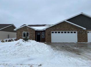 1615 30th St NW #38, Bemidji, MN 56601