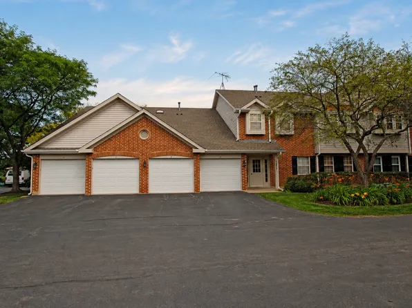 1377 E Evergreen Dr Unit 2, Palatine, IL 60074