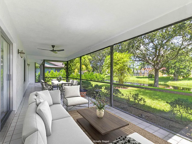 13781 Barberry Dr — Photo 16