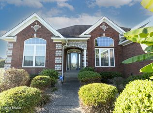 51 Elk Chase Dr, Taylorsville, KY 40071