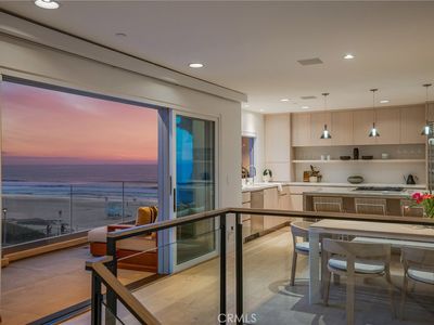 2702 The Strand, Manhattan Beach, CA, 90266