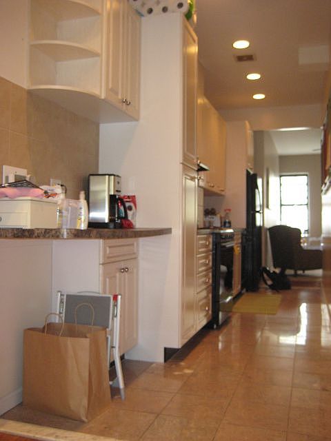 1st image of 155 W 76th St APT 3B