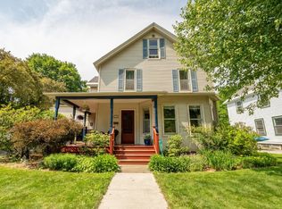 29 Randall St, Waterbury, VT 05676