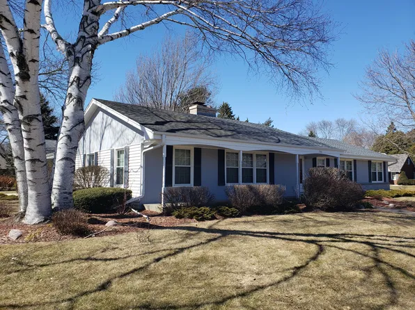 3462 N Main St, Racine, WI 53402