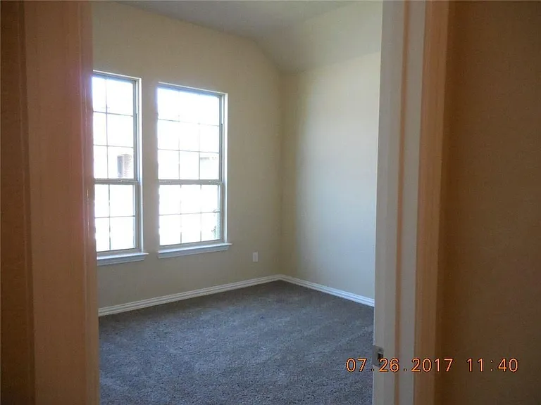 12916 Coast Way — Photo 5