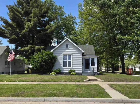 2330 N 12th St, Terre Haute, IN 47804