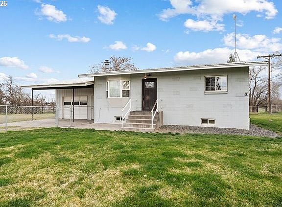 5th image of 33037 W Spearman Rd