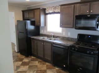 1415 Fisk Rd #147, White Lake, MI 48386