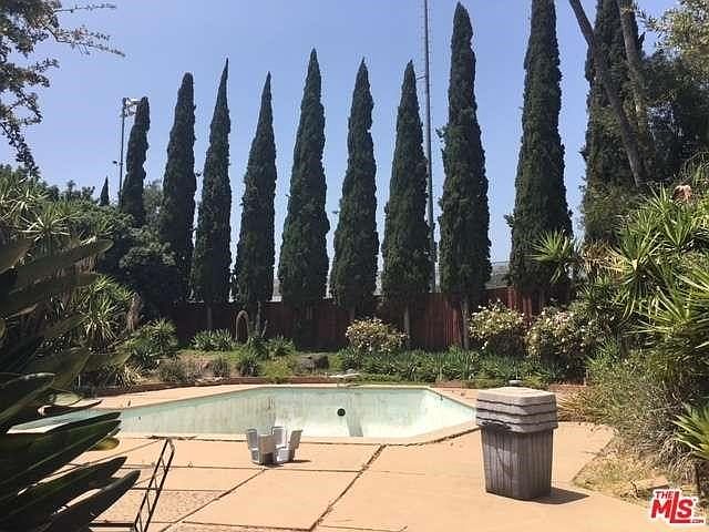 2nd image of 2317 Whitney Dr