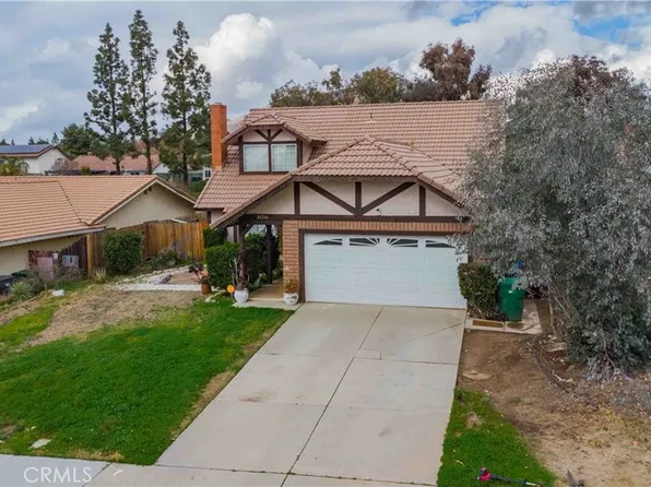 24216 Forsyte St, Moreno Valley, CA 92557