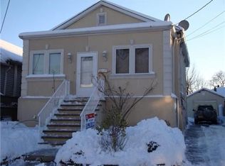 1311 Bower St, Linden, NJ 07036