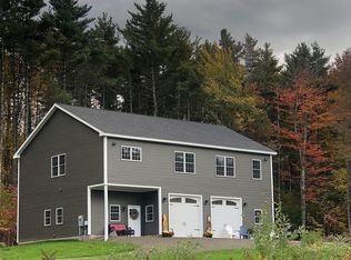 964 North Rd, Mount Vernon, ME 04352