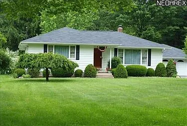 9231 King Graves Rd NE photo 1