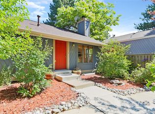 10223 E Peakview Ave, Englewood, CO 80111