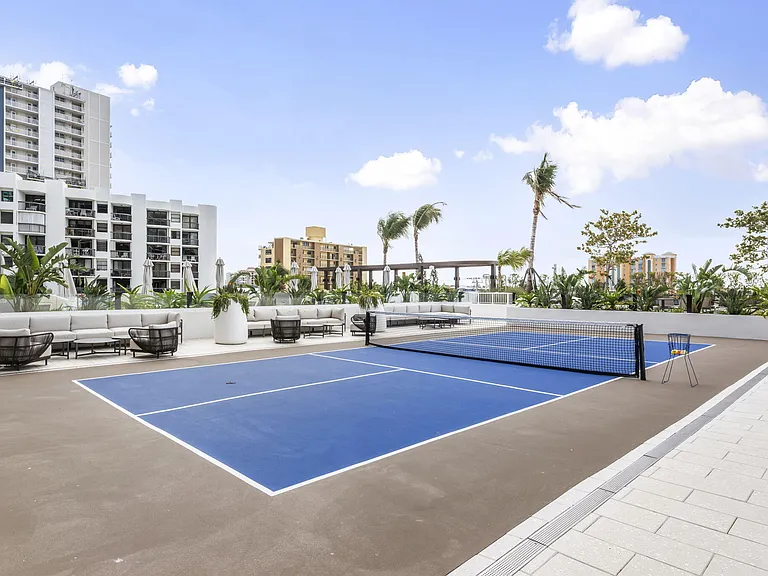 900 N Ocean Blvd #1501 — Photo 44