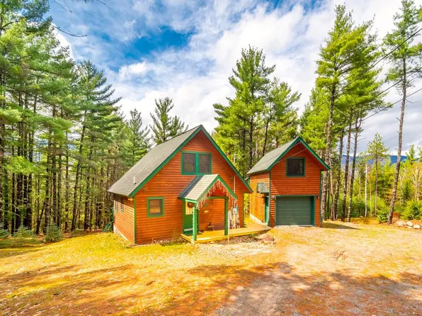 77 Juniper Hill Ln, Wilmington, NY 12997