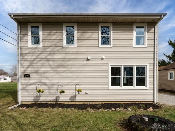 1708 Lincoln Rd, Medway, OH 45341