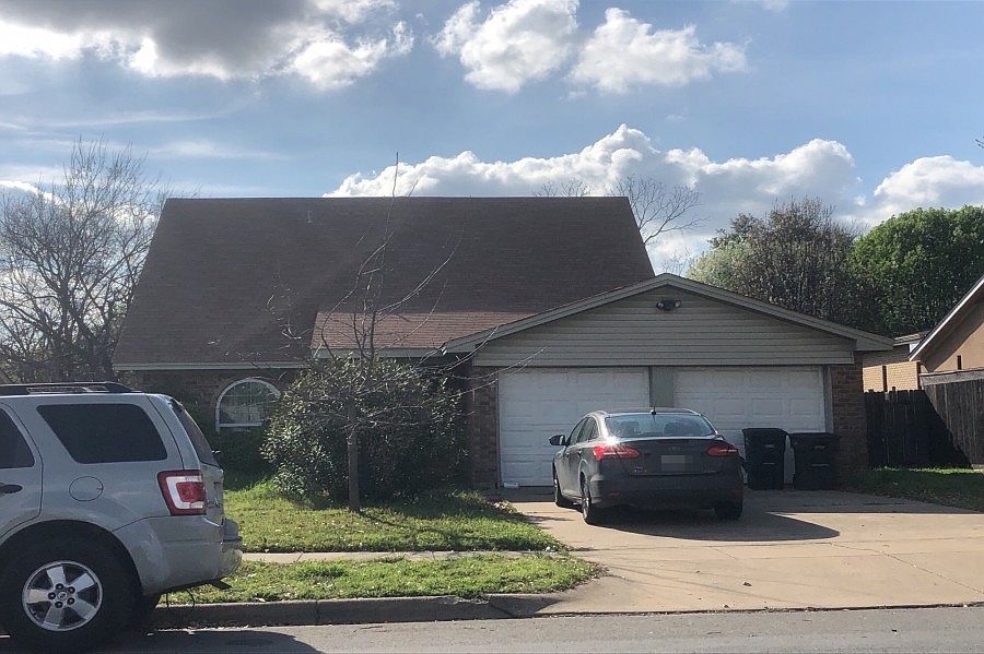 1st image of 6420 Woodway Dr