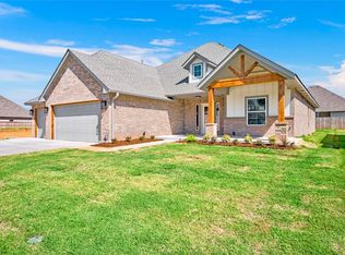 12009 SW 51st St, Mustang, OK 73064