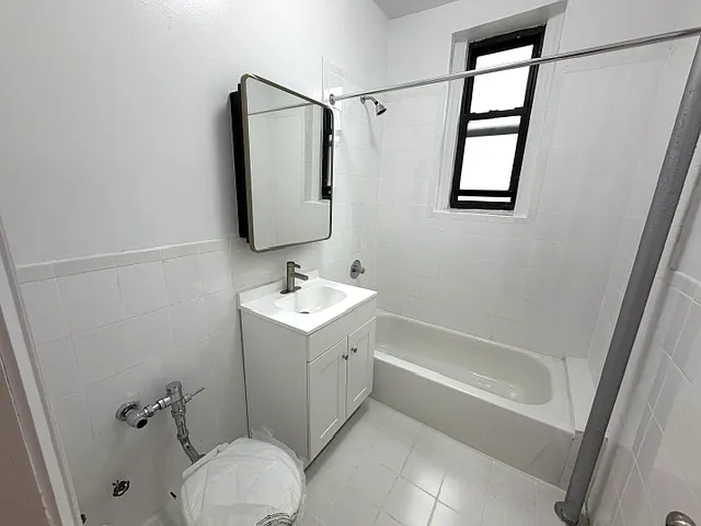 31-03 23rd St #2S — Photo 10