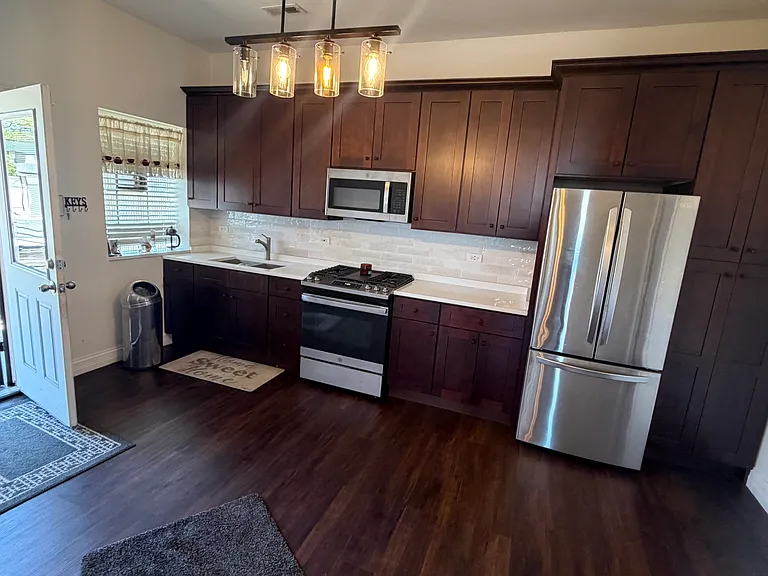 2411 W 34th Pl — Photo 1