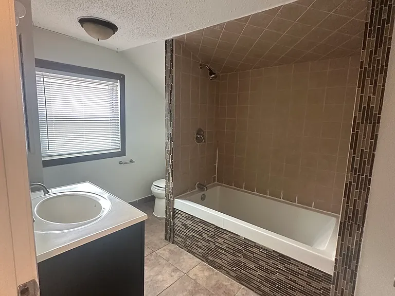 2607 Adams Ave #1 — Photo 4