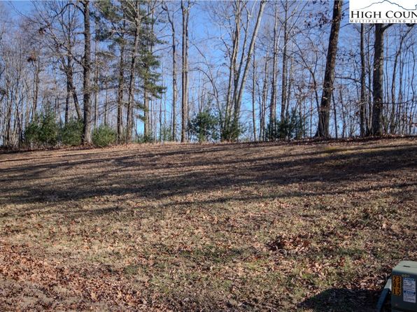2215 Nighthawk Ridge Court, Lenoir, NC 28645