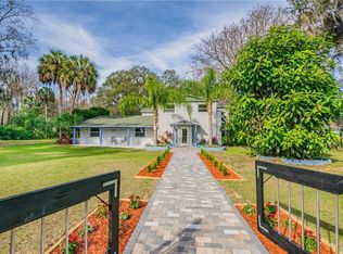 6907 Valrie Ln, Riverview, FL 33569