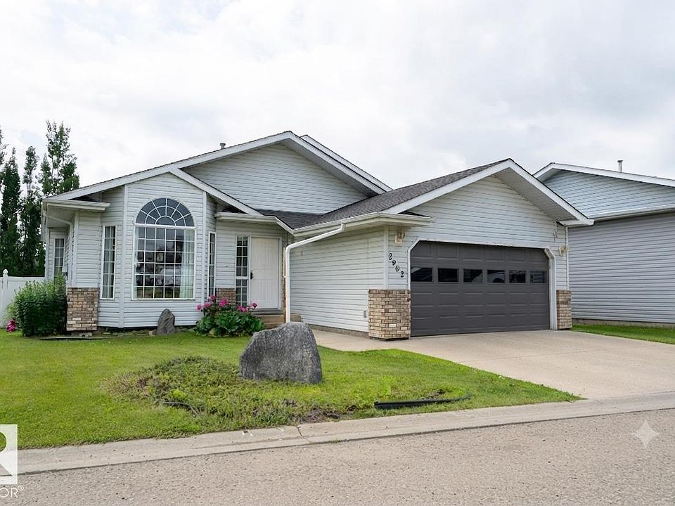 1st image of 2902 Cornwall Dr