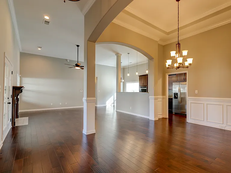 1008 Meadowview Ln — Photo 17