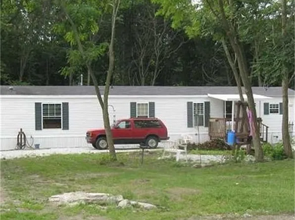 14861 Ridge Rd, West Springfield, PA 16443