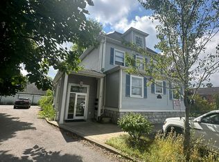 3911 Main St APT 3, Buffalo, NY 14226
