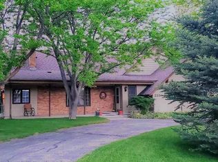 233 Mount Arter Loop, Lander, WY 82520