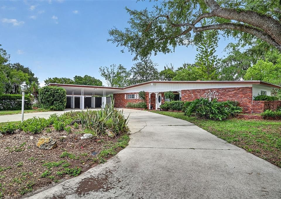 1st image of 1509 W COUNTRY CLUB DRIVE