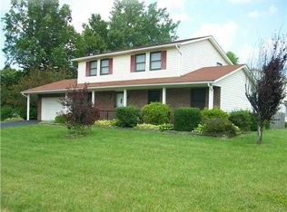 82 Markie Dr E, Rochester, NY 14606